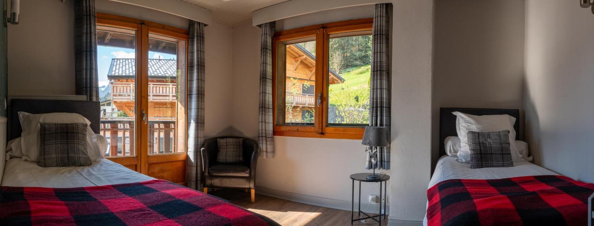 Hotel La Renardiere モルジヌ エクステリア 写真